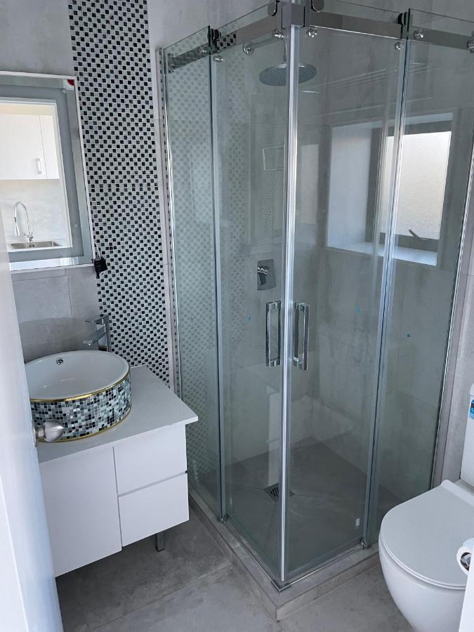 Krishna Motel - Newly Built In Papakura Auckland Bagian luar foto